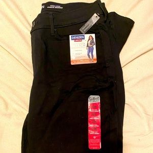 NWT black denizen jeans